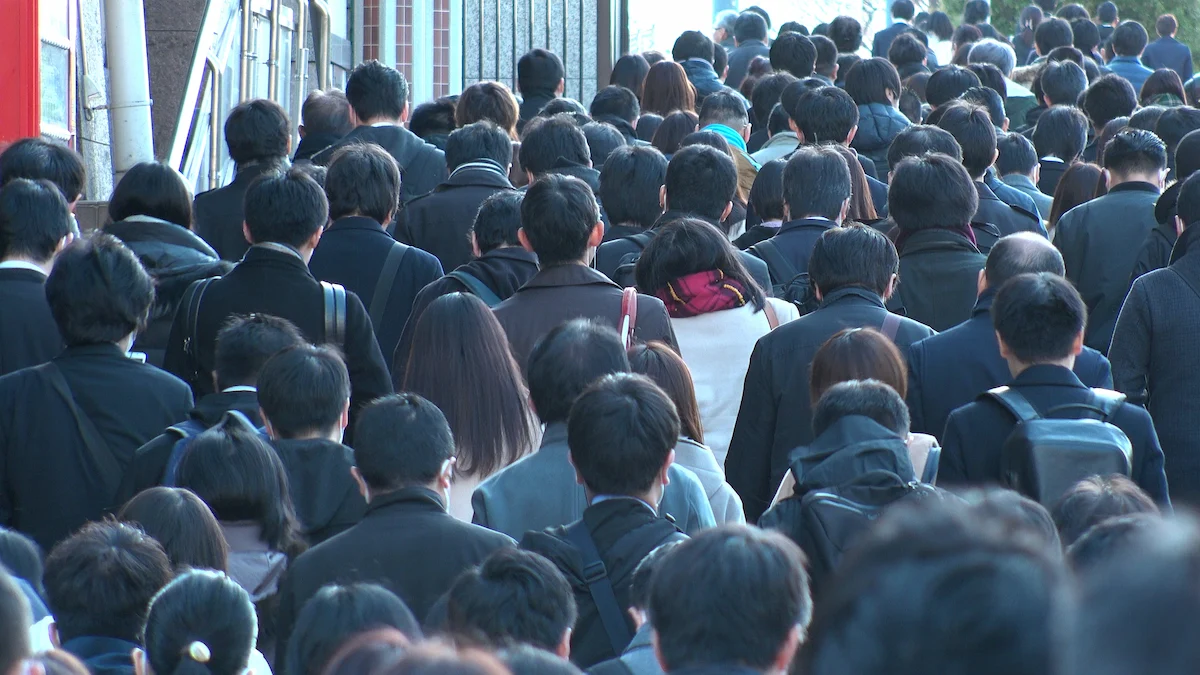 私の通勤時間は長い?データで見る全国平均と許容範囲