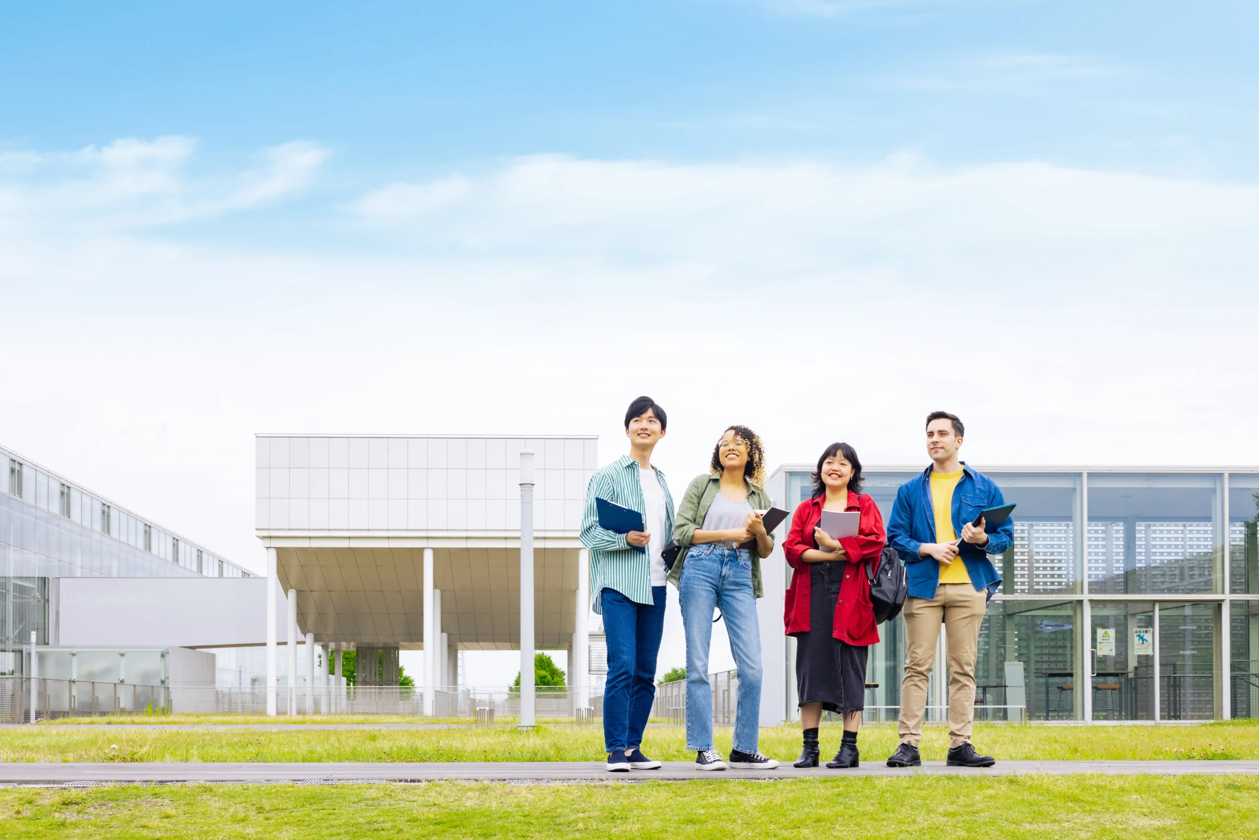 行動する前に知るべき、大学中退のメリットと厳しい現実(デメリット)