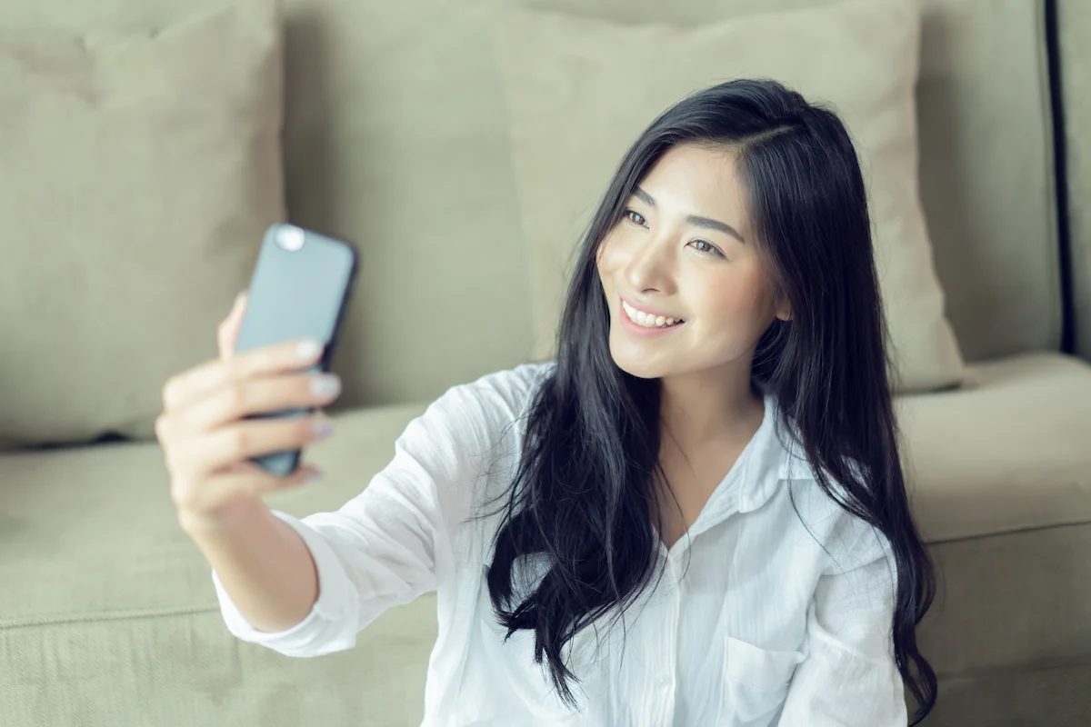 履歴書の証明写真作成におすすめのアプリ10選