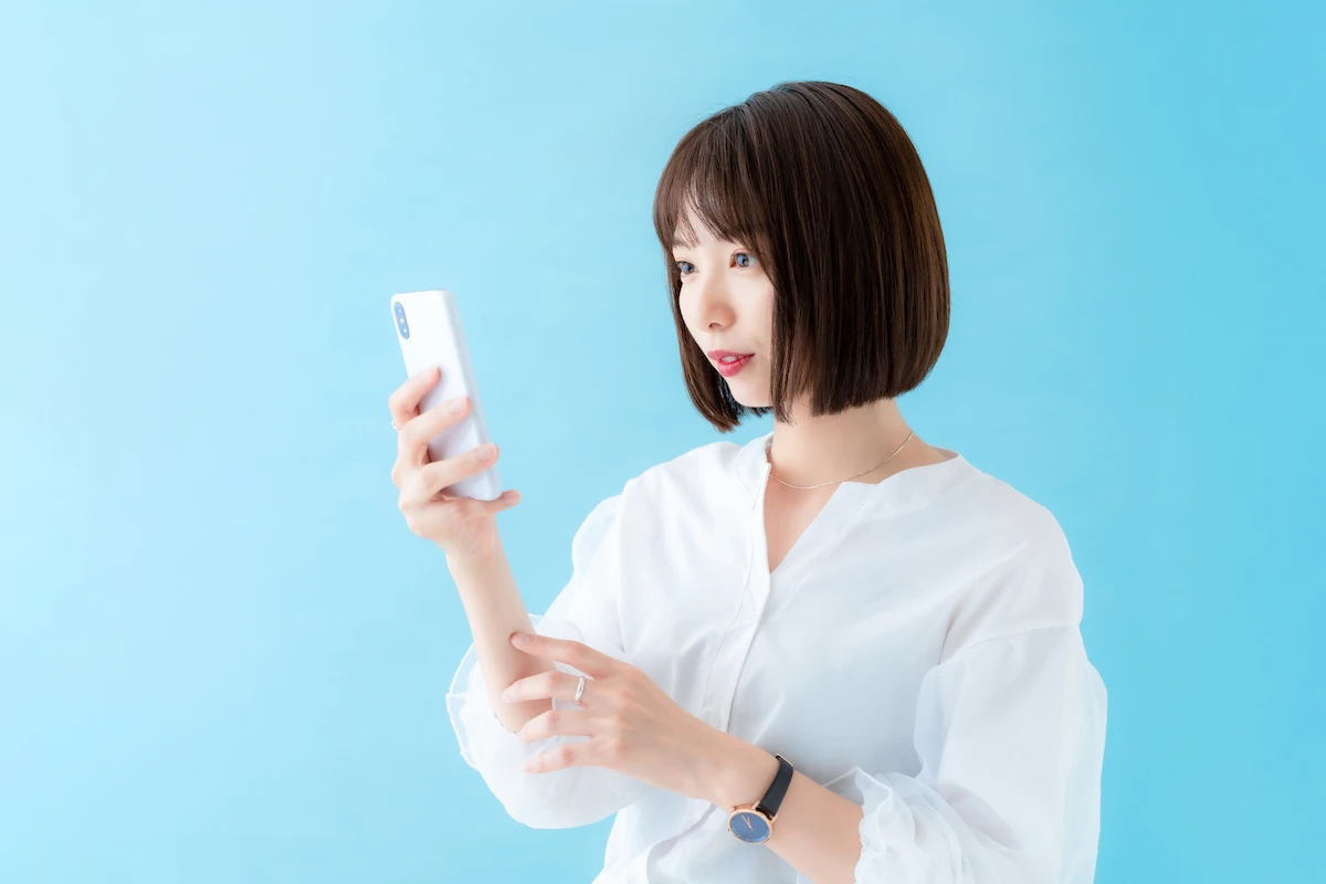 【実践ガイド】スマホで履歴書写真を作成する3ステップ