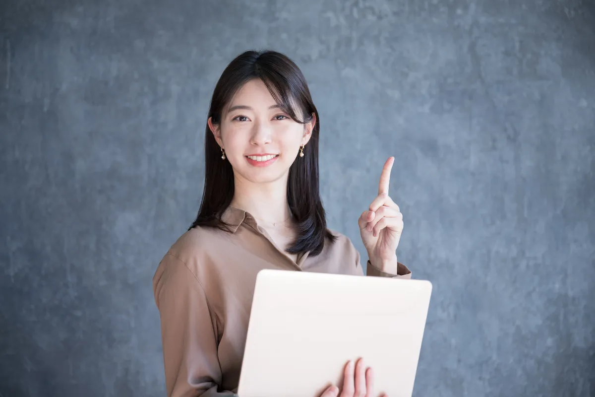 求人選びで後悔しないために。「稼げる」の裏に潜む法律知識