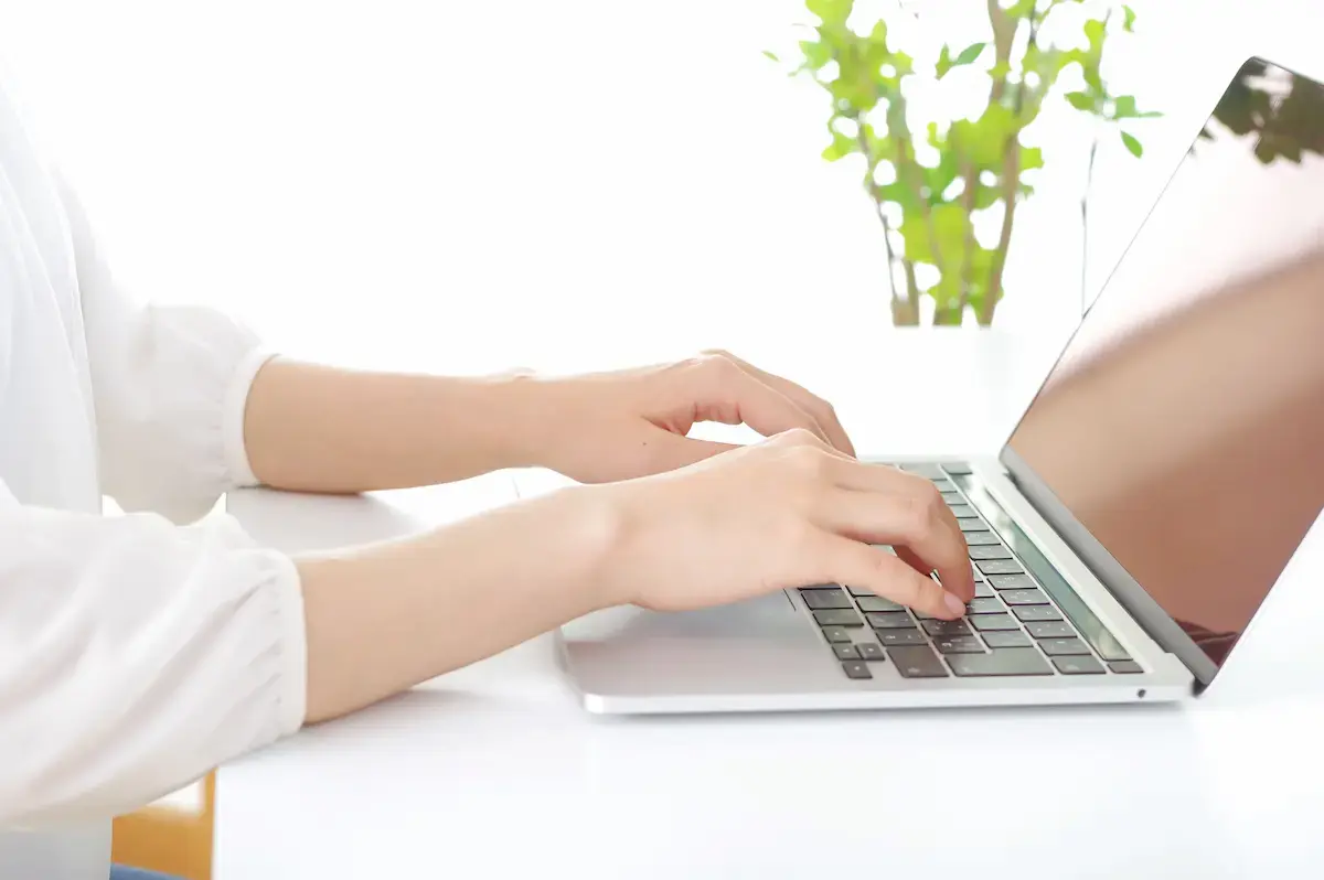 ダブルワークは隠すべき?正直に書くべき?