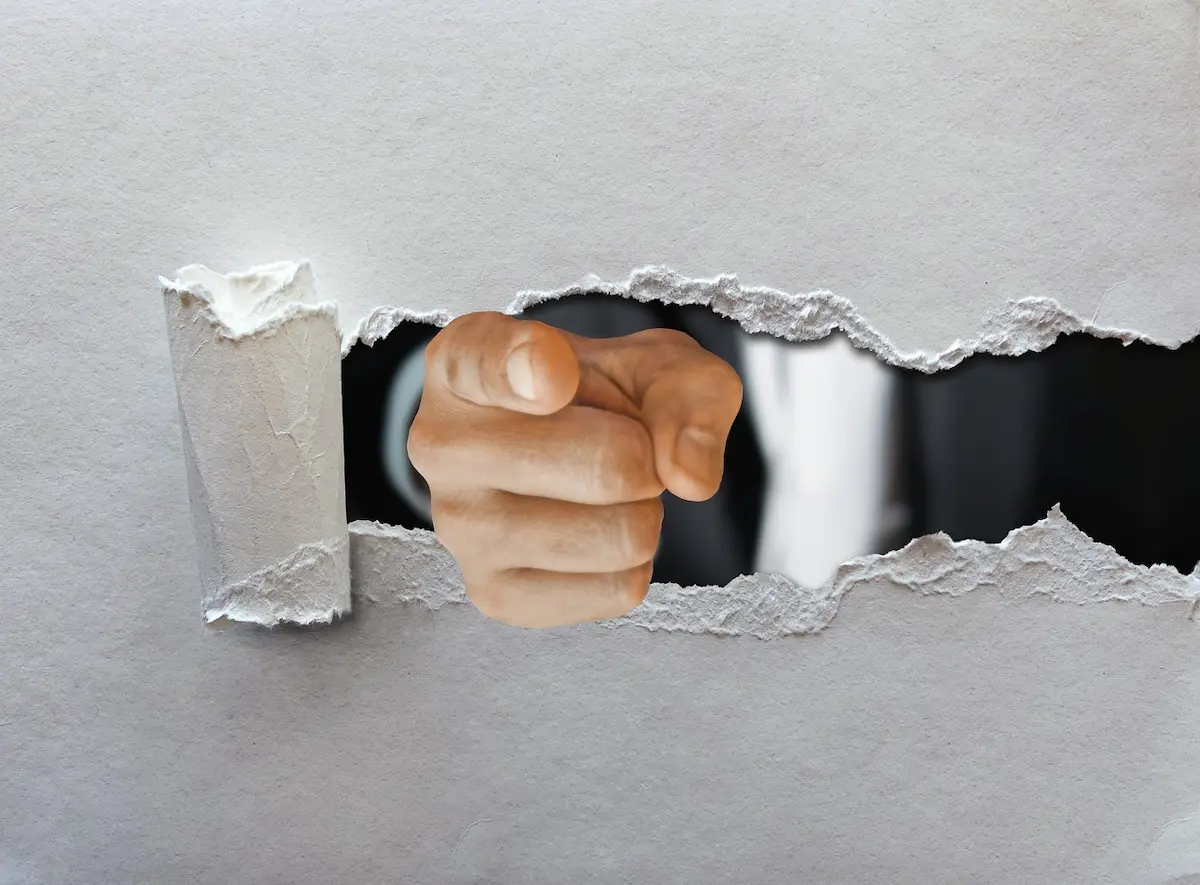 経歴詐称が発覚した場合の「法的リスク」と「解雇」