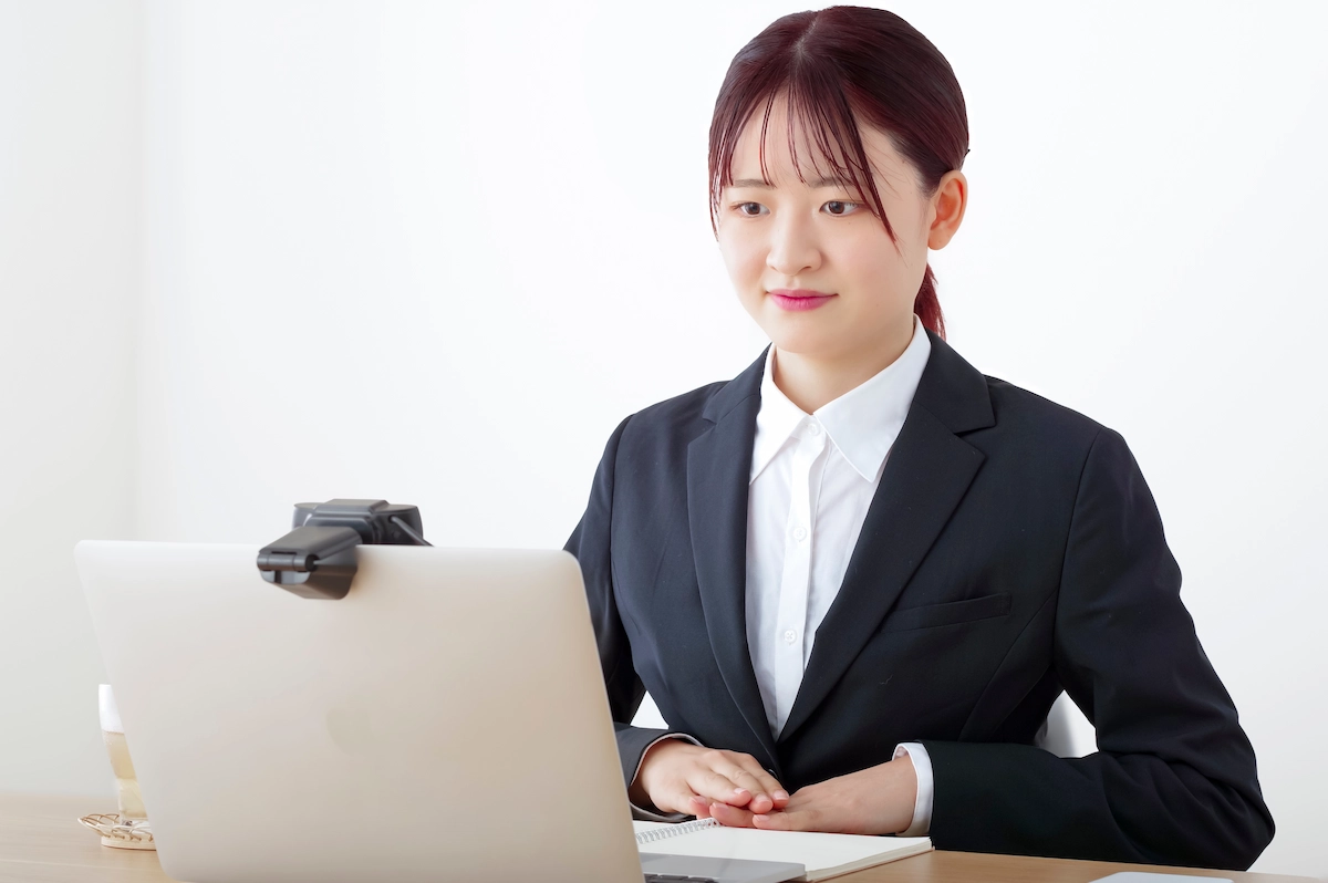 オンライン(Web)面接の持ち物・準備